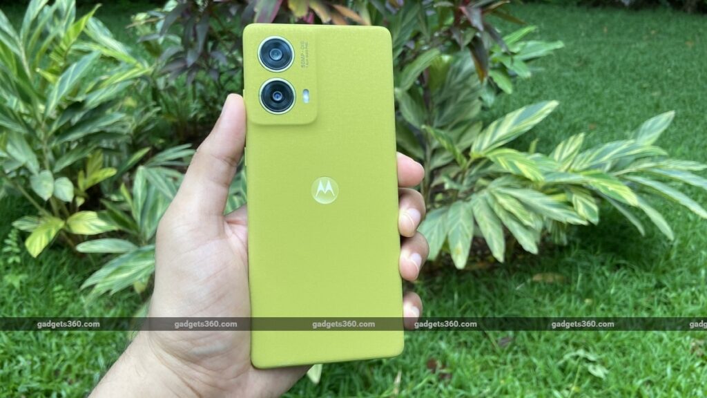 Moto G85 ವಿಮರ್ಶೆ: ಹಳೆಯ ವೈನ್, ಸ್ವಲ್ಪ ಹೊಸ ಬಾಟಲ್