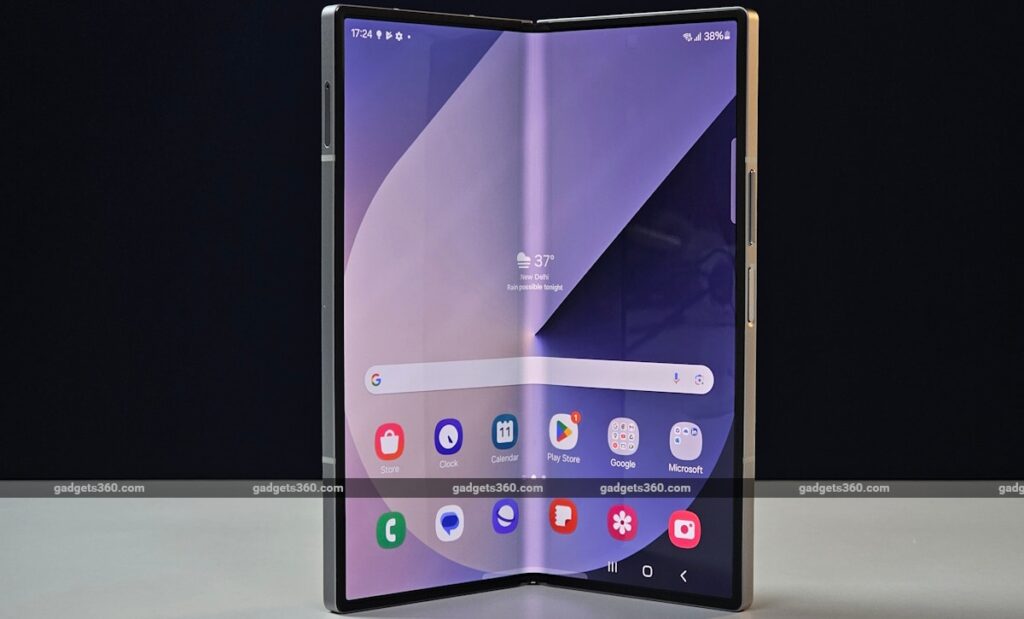 Galaxy Z Fold 6 Review: Samsung’s Most Polished Foldable